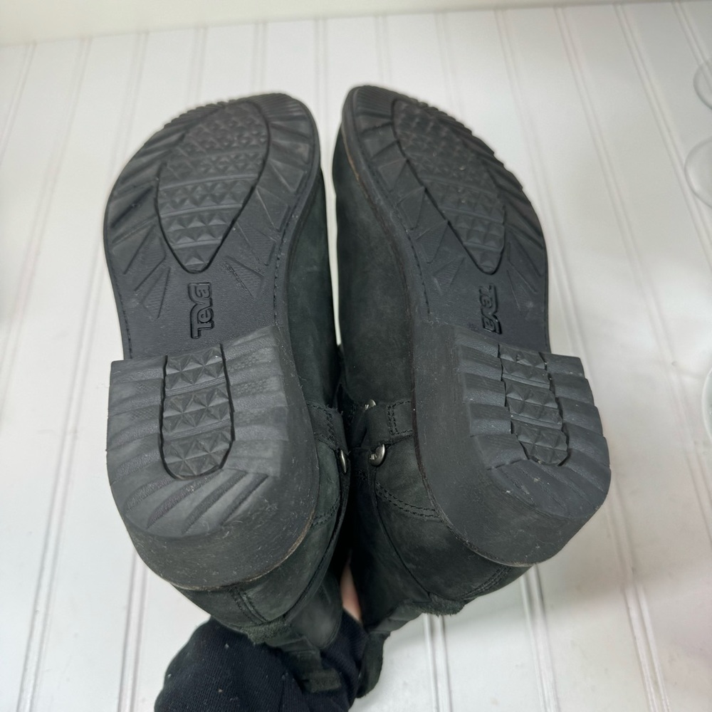 Teva De La Vina Black Suede Leather Ankle Booties